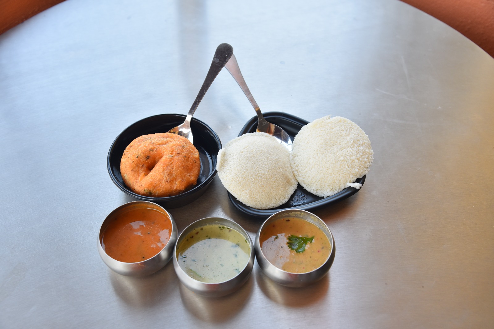 KTR Idli Vada